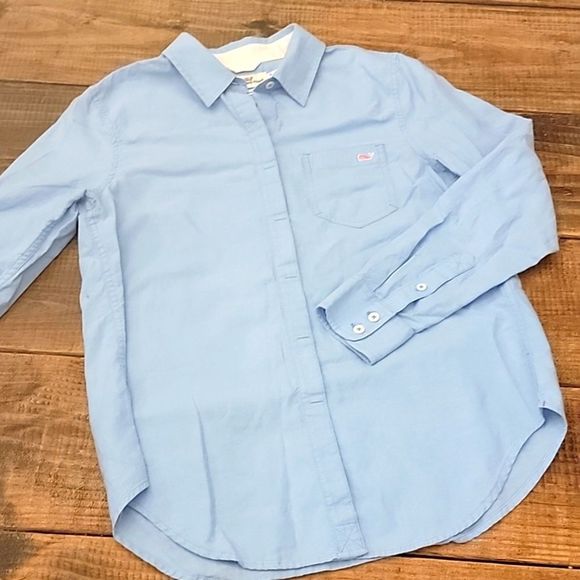 Vineyard Vines Tops - VINEYARD VINES ladies sz 2 blue button down long sleeve